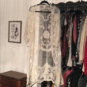 Lace kimono